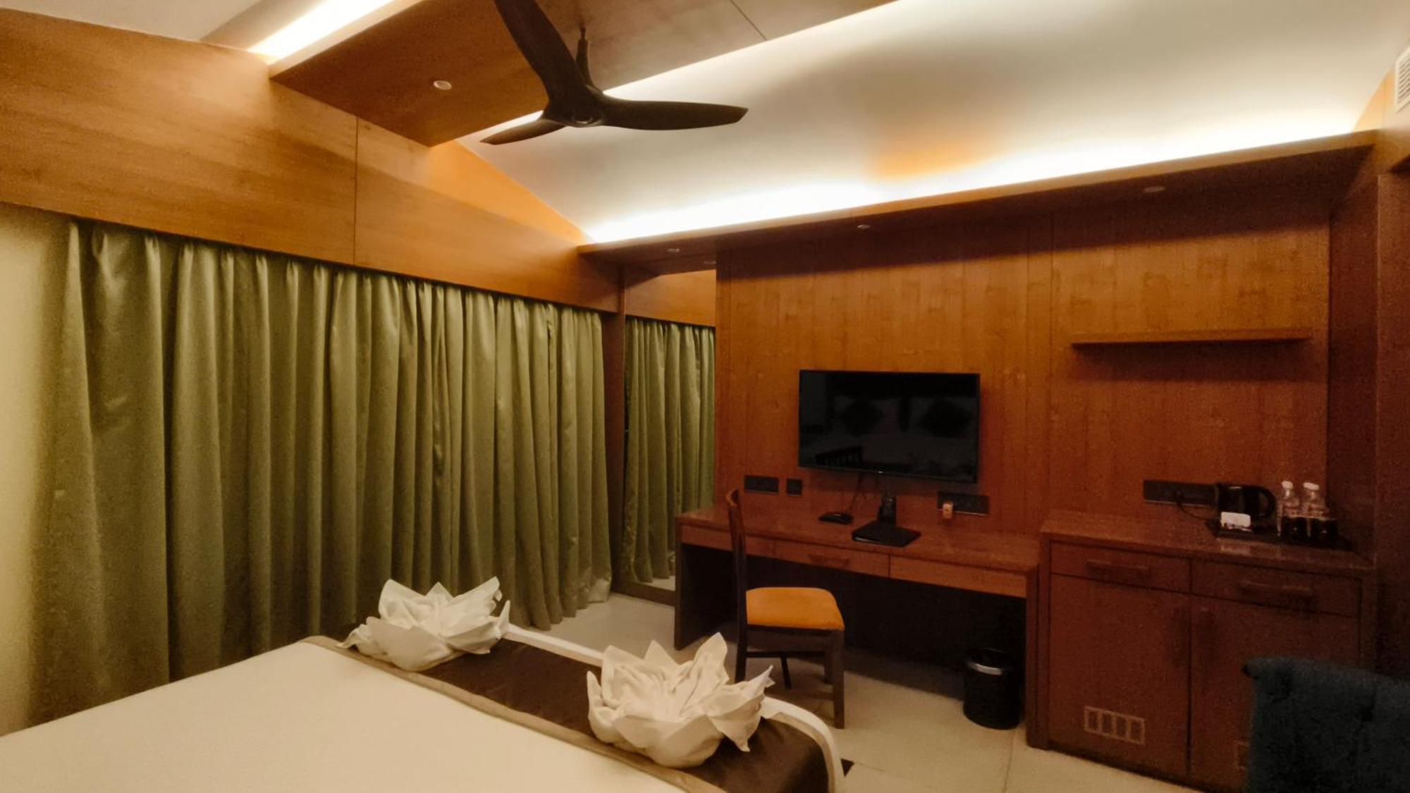 Luxury Amar Tree Resort 曼达莫尼 外观 照片