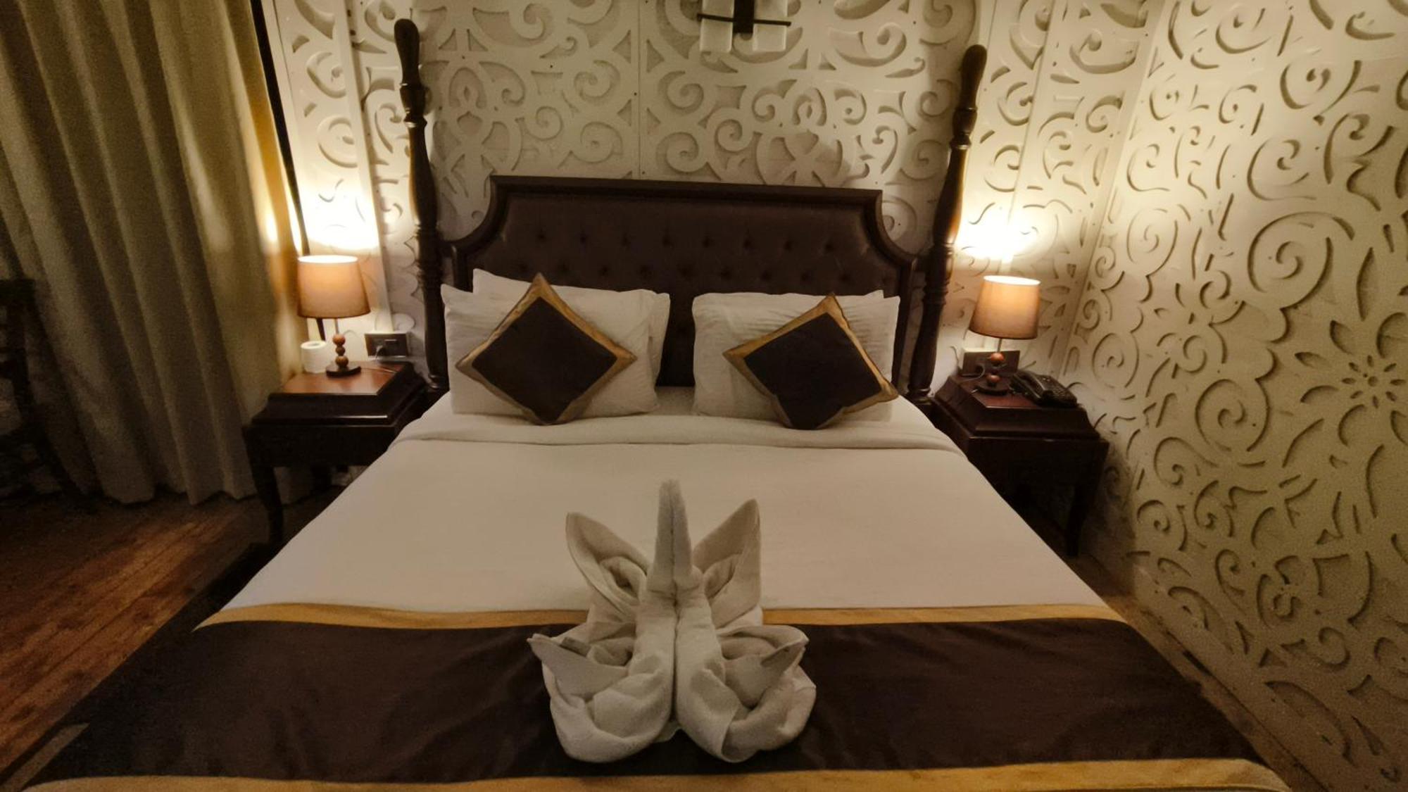 Luxury Amar Tree Resort 曼达莫尼 外观 照片