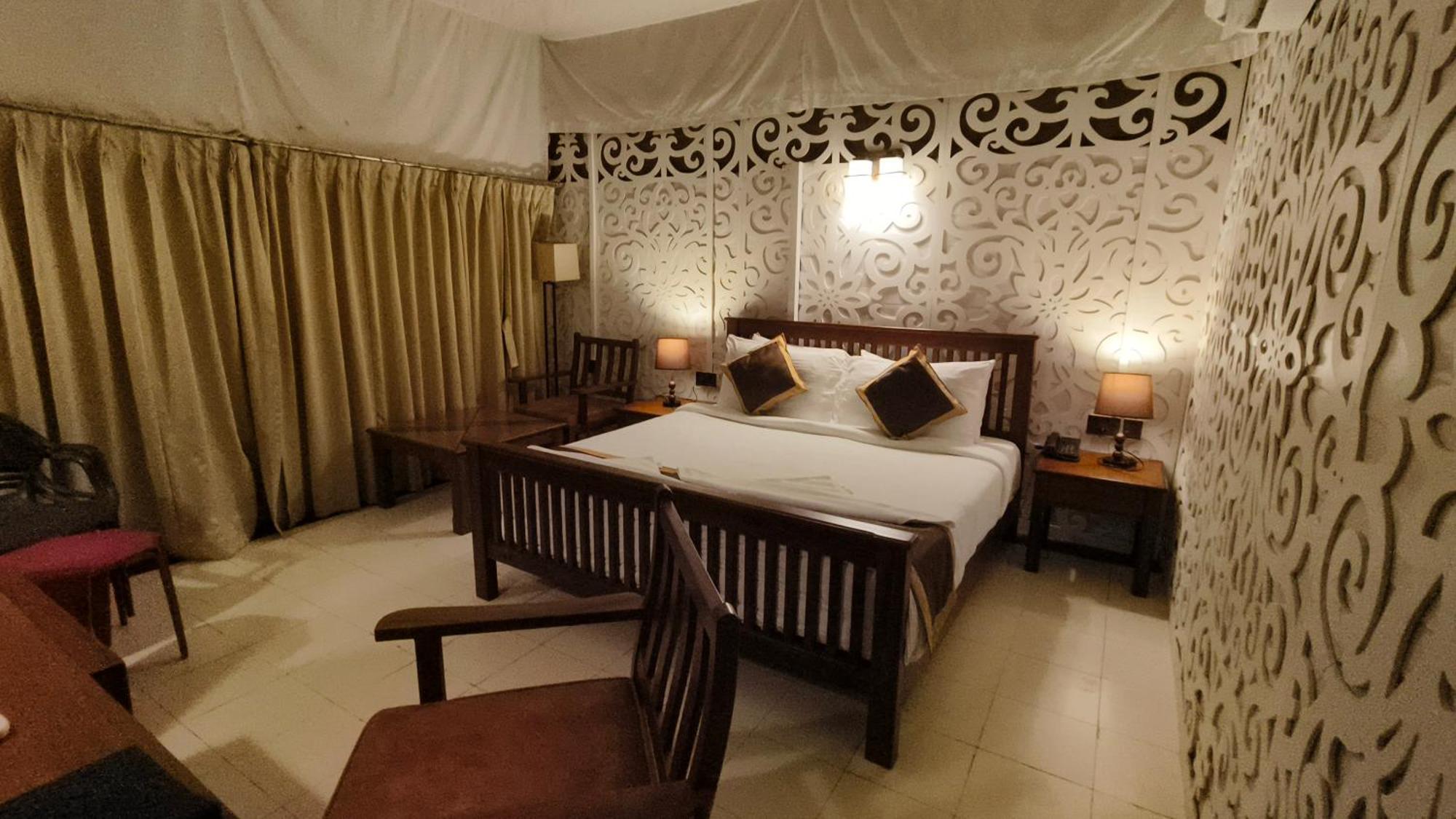 Luxury Amar Tree Resort 曼达莫尼 外观 照片
