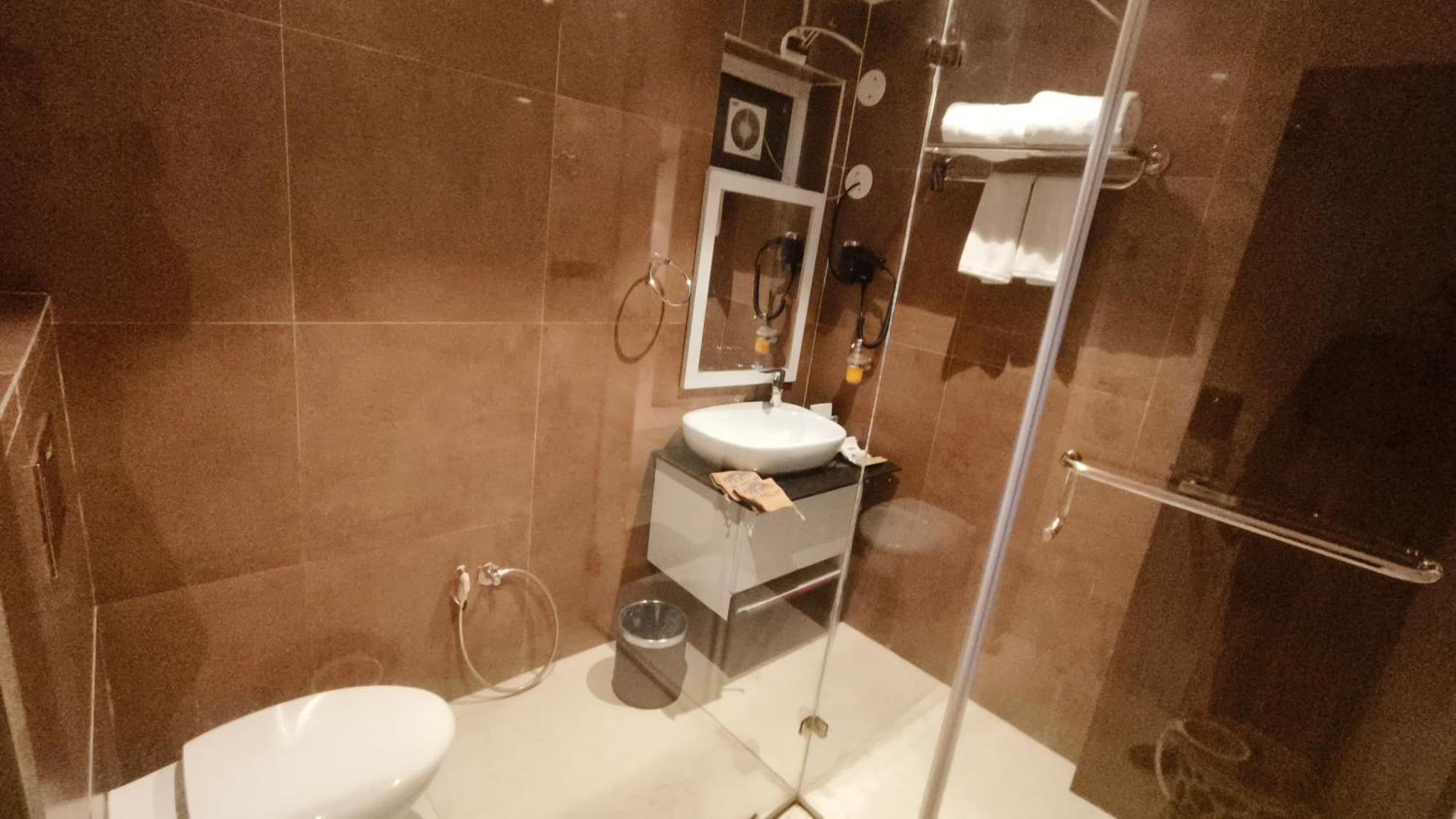 Luxury Amar Tree Resort 曼达莫尼 外观 照片