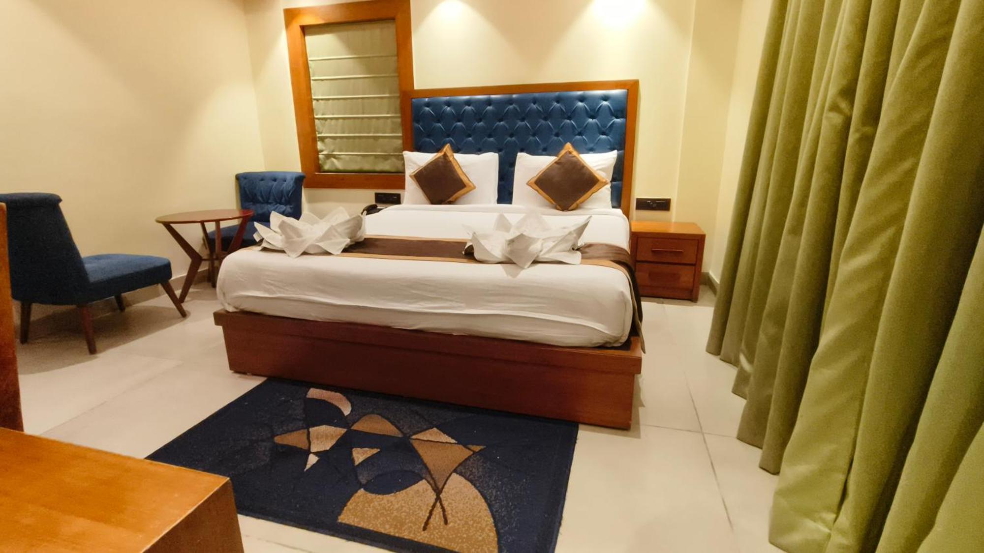 Luxury Amar Tree Resort 曼达莫尼 外观 照片